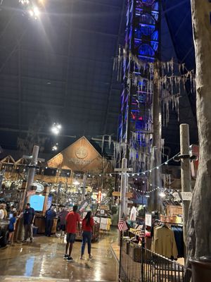 Memphis Pyramid by null