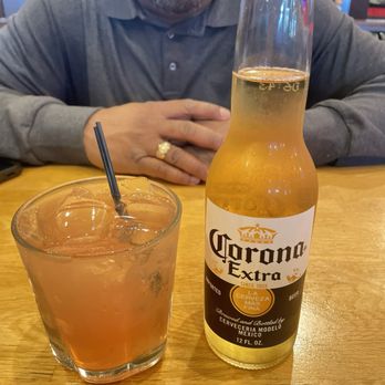 J Peters Grill & Bar - Greyhound & Corona - American Near Me - Murrells Inlet, South Carolina J Peters Grill & Bar - Greyhound & Corona - American Near Me - Murrells Inlet, South Carolina