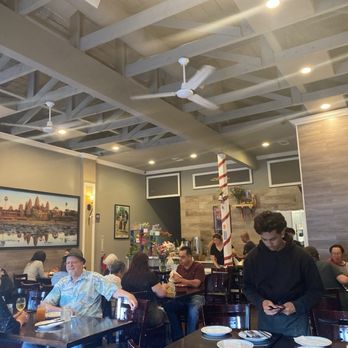 Phnom Penh House - interior - Cambodian Near Me - Alameda, California Phnom Penh House - interior - Cambodian Near Me - Alameda, California