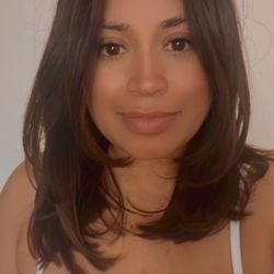 Colour Bar Studio - Hair cut in layers