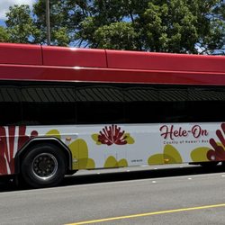 Hele-On Bus - Hele-On Bus #417 servicing Hilo international airport