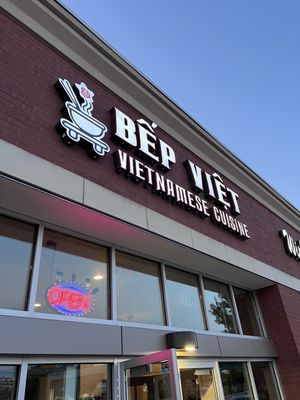 Bep Viet Restaurant by null