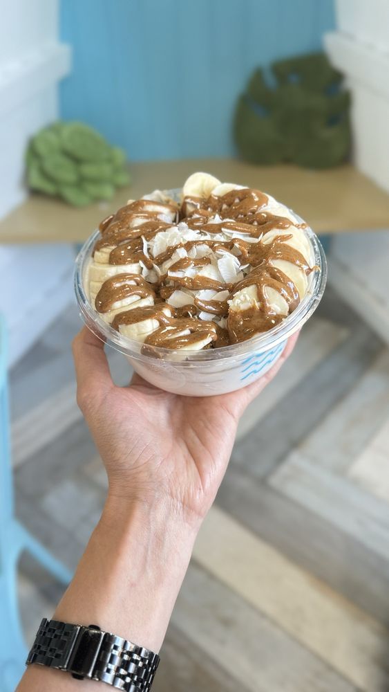 PLAYA BOWLS Updated November 2024 19 Photos 15 S Pointe Dr, Dania