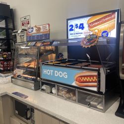 Chevron - Soda, coffee bar, hot foods area