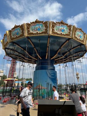 Silly Symphony Swings by null