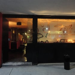 Tiki Bar - Entrada al Tiki Bar