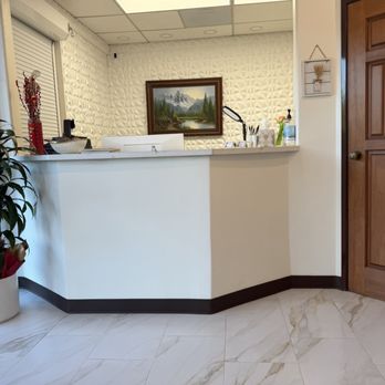 Biocrede Endodontics - Waiting room - Endodontists Near Me - Diamond Bar, California Biocrede Endodontics - Waiting room - Endodontists Near Me - Diamond Bar, California