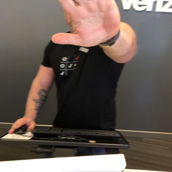 Verizon - Mobile Phones Near Me - Pleasant Hill, California Verizon - Mobile Phones Near Me - Pleasant Hill, California