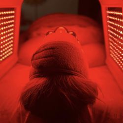 The Zen Den Sasha Avila - Red light therapy facial treatment