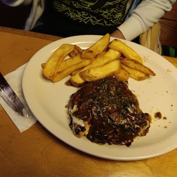 Texas Roadhouse - Grilled chicken with portobello mushrooms and steak fries. - Steakhouses Near Me - Bedford, Texas Texas Roadhouse - Grilled chicken with portobello mushrooms and steak fries. - Steakhouses Near Me - Bedford, Texas