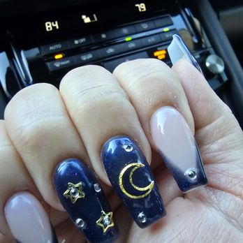 Lounge Nail Spa - Nail Salons Near Me - Beavercreek, Ohio