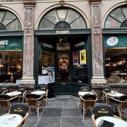 Mokafé Taverne - Outside