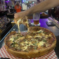 Johnny Malloy's - Geppettos Famous Pizza