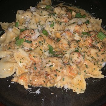 Fellaship - Seafood Pasta - Cigar Bars Near Me - Atlanta, Georgia