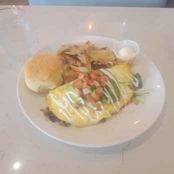Broken Yolk Cafe - Mom Omelette with homefries and biscuit - Breakfast & Brunch Near Me - Carlsbad, California