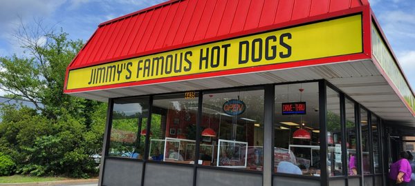 Jimmy's Famous Hot Dogs by null