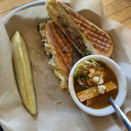 Smoked BBQ Pulled Pork Sandwich with Mexican Logger Green Chile Chicken Tortilla Soup Smoked BBQ Pulled Pork Sandwich with Mexican Logger Green Chile Chicken Tortilla Soup
