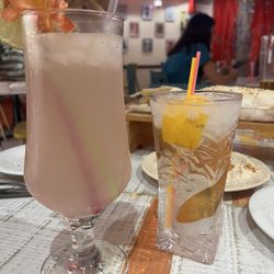 Capadoccia - Lavender lemonade with vodka and a gin and tonic
