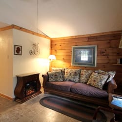 French Lick Cabins at Patoka Lake Village - Living room