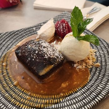 Jill’s Bar & Restaurant - sticky toffee pudding with vanilla gelato - Salad Near Me - Mamaroneck, New York Jill’s Bar & Restaurant - sticky toffee pudding with vanilla gelato - Salad Near Me - Mamaroneck, New York