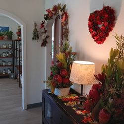 La Herbalista - Valentines Day in the Gift Shop.
