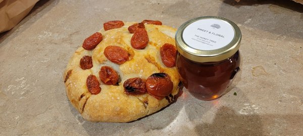 Photo of Alamo Heights Farmers Market - San Antonio, TX, US. Tomato bread and honey