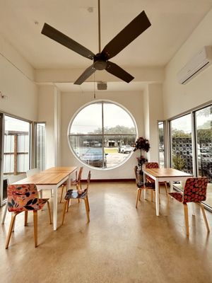 Bilia Eatery by null