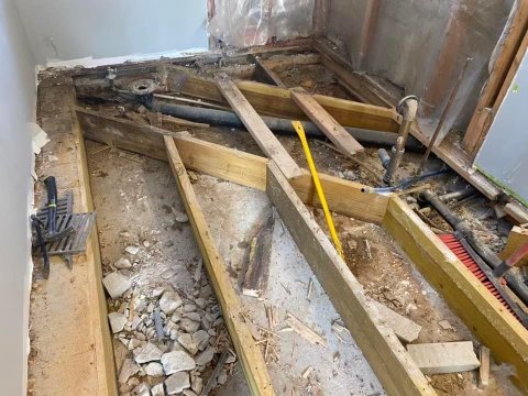 Slide of D&A Construction