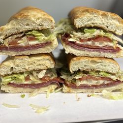 Capo's Pizza II - Guinea grinder