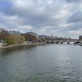 Sandeman's New Paris Tours - Tours Near Me - Paris, 75 Sandeman's New Paris Tours - Tours Near Me - Paris, 75