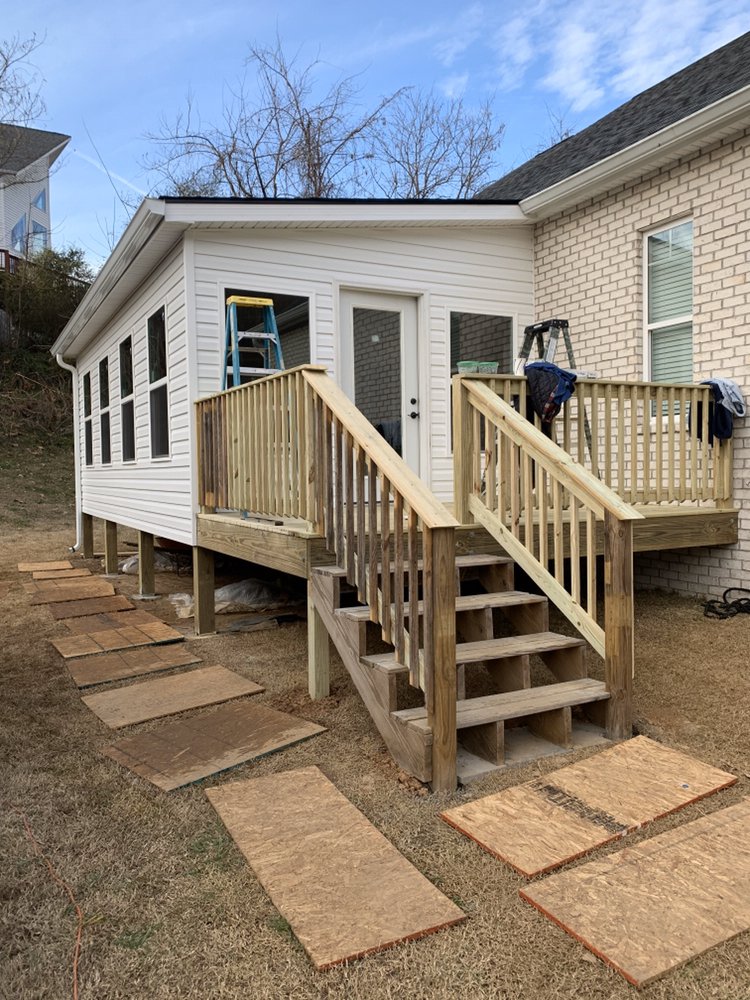 Slide of Common Grounds Services