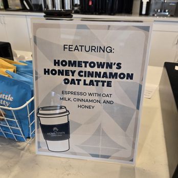 Hometown Coffee & Juice - Coffee & Tea Near Me - Glenview, Illinois