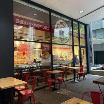 Do-Rite Donuts & Chicken - Donuts Near Me - Chicago, Illinois