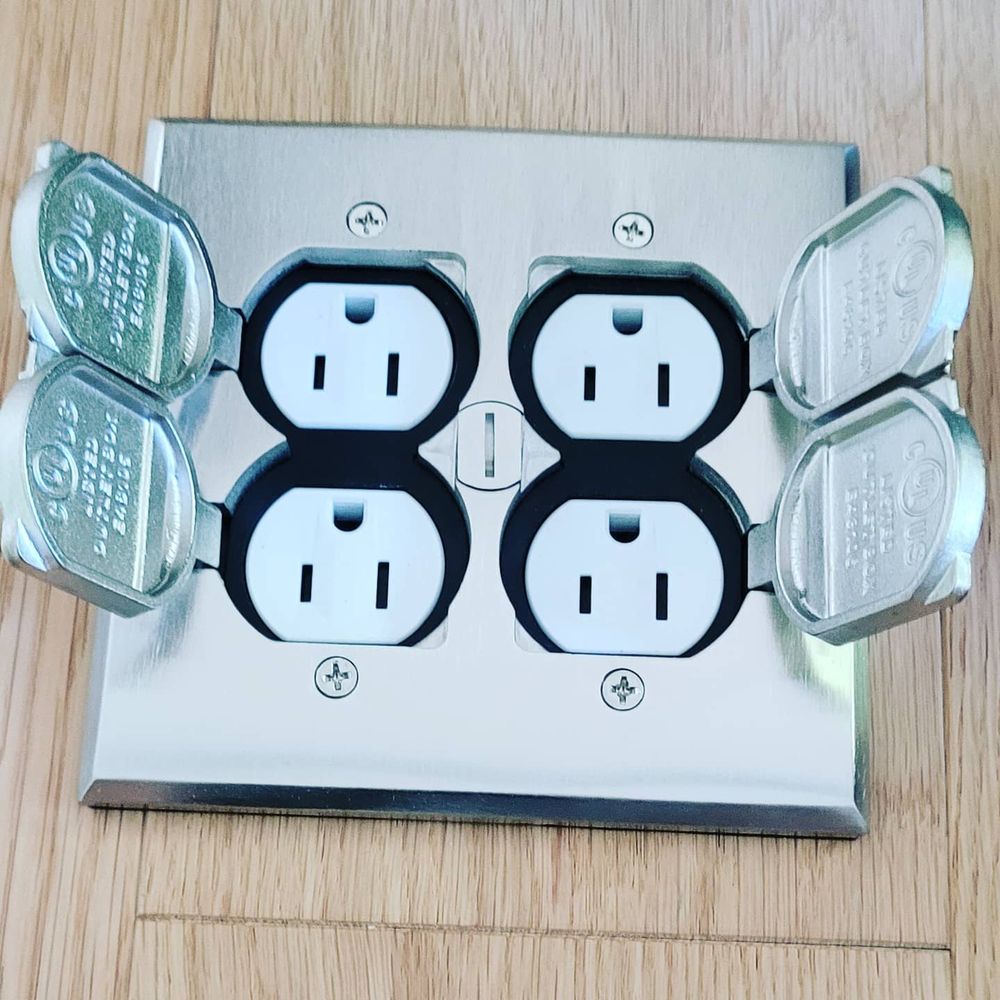 Slide of Corona Del Mar 24 Hour Electrician