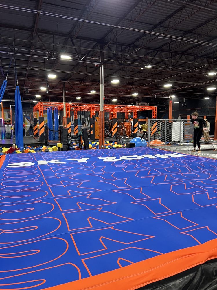 SKY ZONE MURFREESBORO Updated September 2024 12 Photos & 21 Reviews 1220 NW Broad St