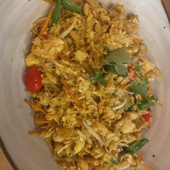 Malai Kitchen - Pineapple Fried Rice - Vietnamese Near Me - Southlake, Texas Malai Kitchen - Pineapple Fried Rice - Vietnamese Near Me - Southlake, Texas