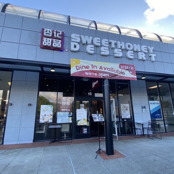 Sweethoney Dessert - Front of the cafe - Desserts Near Me - Colma, California