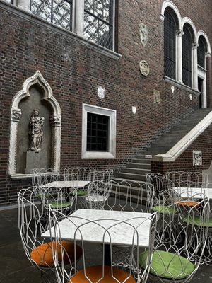 Kresge Court by null