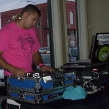 Dj Smiley - DJing for the cause - DJs Near Me Dj Smiley - DJing for the cause - DJs Near Me