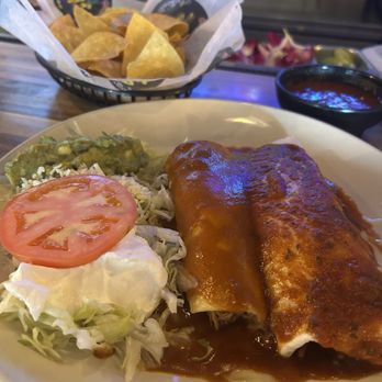 Cinco De Mayo - El San Jose Platter (chicken burrito & enchilada served with guacamole & sour cream) - Mexican Near Me - Jacksonville, Florida