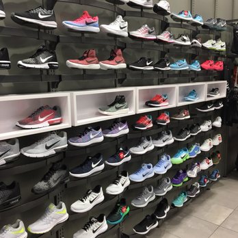 footlocker concord 12