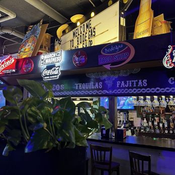 Bodegas Taco Shop - Mexican Near Me - Houston, Texas