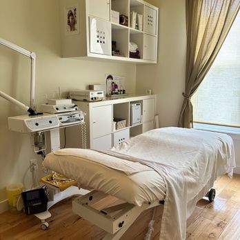 Wellness On Whyte - Facial Room - Acupuncture Near Me - Edmonton, Alberta Wellness On Whyte - Facial Room - Acupuncture Near Me - Edmonton, Alberta
