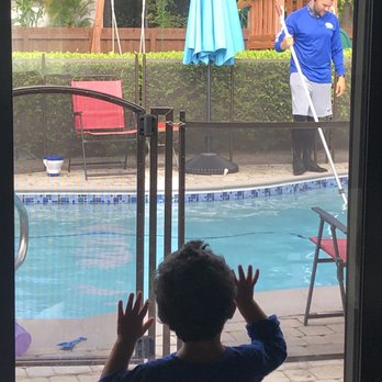 Broward and Miami Pool Service - Pool Cleaners Near Me