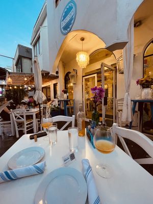 Meraki Greek Bistro by null