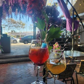 Queen Violet WeHo - Drinks: passion fruit mojito on the left - Chinese Near Me - West Hollywood, California Queen Violet WeHo - Drinks: passion fruit mojito on the left - Chinese Near Me - West Hollywood, California