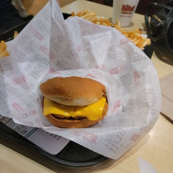 Habit Burger & Grill - Plain Crispy Chicken with Cheese - Burgers Near Me - Redlands, California Habit Burger & Grill - Plain Crispy Chicken with Cheese - Burgers Near Me - Redlands, California