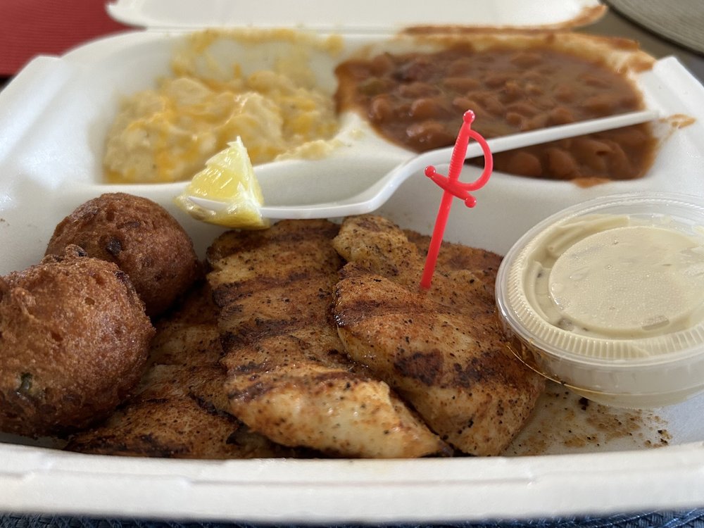 STEWBY’S SEAFOOD SHANTY 381 Photos & 530 Reviews 235 Santa Rosa