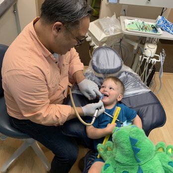 Jonathan Roxas, DDS - Dr. Roxas with Eli - General Dentistry Near Me - Portland, Oregon