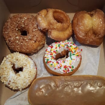 Foster's Donuts - Beautiful half dozen - Donuts Near Me - Fresno, California Foster's Donuts - Beautiful half dozen - Donuts Near Me - Fresno, California
